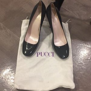 Black Emilio Pucci heels